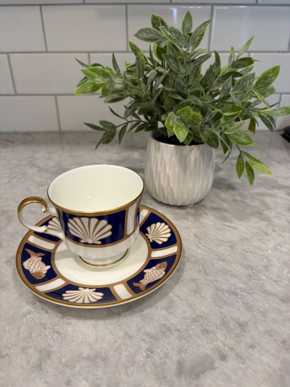 Mikasa Cathy Hardwick Fish and Shell A6501 Cobalt Blue Cup & Saucer RARE